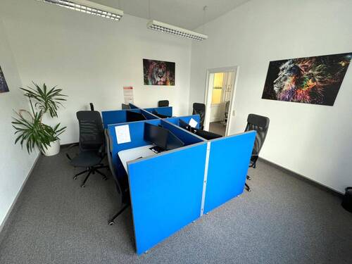 Büroräumlichkeiten 1. OG - 