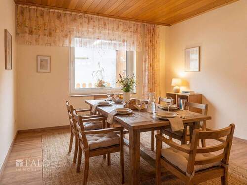 Esszimmer - Einrichtungsbeispiel - 6 Zimmer Einfamilienhaus in Wegberg