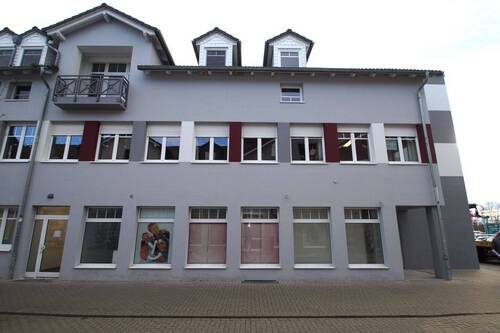 Schaufensterfront - Gewerbeobjekt (Büro, Produktion, Verkauf) zur Miete in Dessau-Roßlau