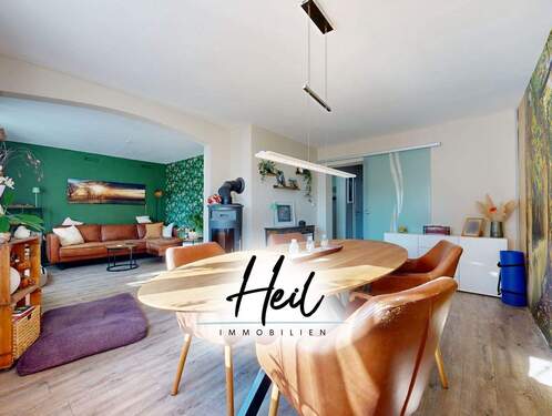 Wohnzimmer - Moderne Doppelhaushälfte in Zeitz I Photovoltaik I Gartenhaus I Einbauküche