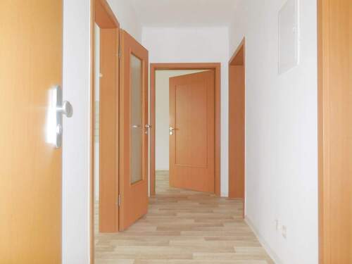 Eingangsbereich - 2 Zimmer Etagenwohnung in Riesa