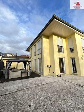 Außenansicht, Terassenseite - 