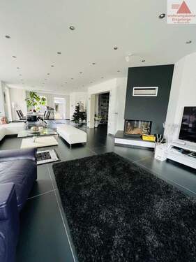 Wohnen - Einfamilienhaus mit 234,60 m&sup2; in Chemnitz zum Kaufen