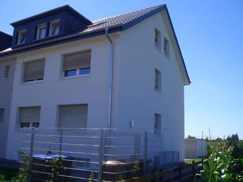 Seitenansicht - 3 Zimmer Etagenwohnung in Rödinghausen