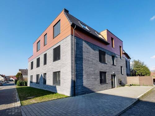 Ansicht Straße - 4 Zimmer Etagenwohnung zum Kaufen in Melle