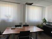 Besprechung - 