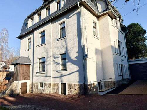 Wohnhaus in Auerbach - 