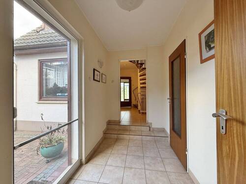 Durchgang zum Haus 2 - 