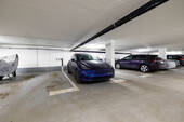 Tiefgaragenstellplatz - 