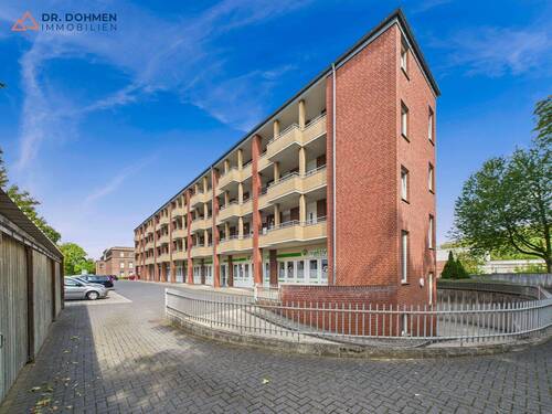 01-Front - Attraktive Eigentumswohnung mit großzügiger Dachterrasse im Herzen von Übach-Palenberg