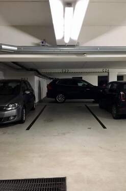 EVQE1996 - Tiefgaragen-PKW-Stellplatz in der Averhoffstraße 9, HH-Uhlenhorst, zu vermieten