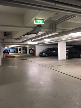 UXMB5666 - Garage, Stellplatz in Hamburg