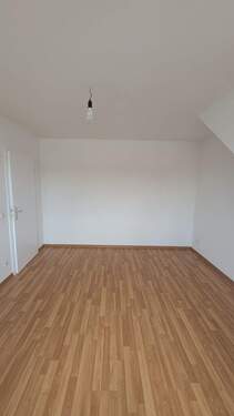 Schlafzimmeransicht 2 - 