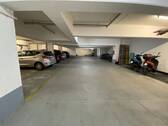 Blick in die Tiefgarage - 