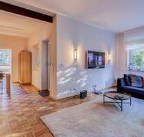 Renovierte Erdgeschosswohnung mit Garten & TG-Stellplatz - Vermietetes Altbaujuwel in zentraler Lage - Bad Homburg vor der Höhe