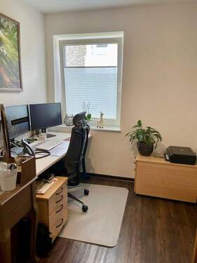 linke Seite Büro/Kinderzimmer - 