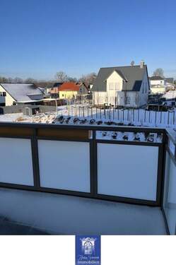 Balkon - Wohntraum im Erstbezug! Fußbodenheizung, EBK, modernes Bad, schöner Balkon! Lift!