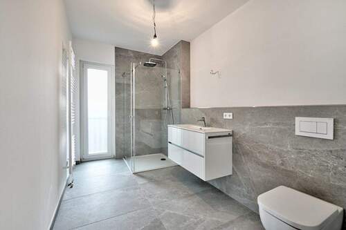 Referenz Bad - Etagenwohnung mit 288,00 m&sup2; in Bochum zum Kaufen