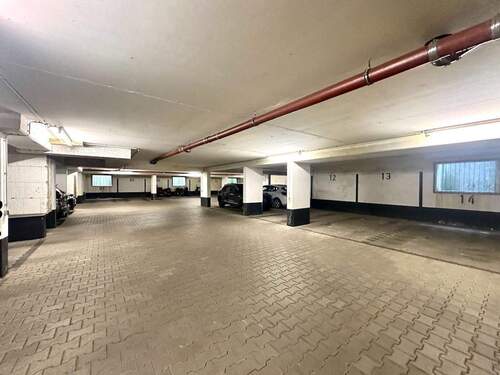 Tiefgarage - 
