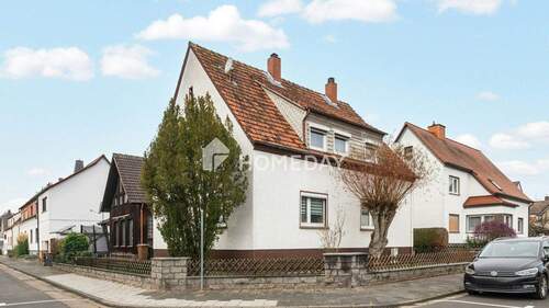 Außenansicht 2 - Voll vermietetes Zweifamilienhaus mit Stellplatz und Vollkeller in attraktiver Lage