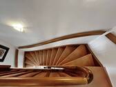 Treppe zum Dachboden - 