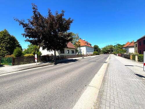Straßenansicht - 