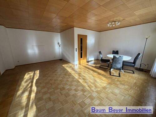 Wohn-/ Esszimmer - 6 Zimmer Reihenendhaus zur Miete in Göttingen