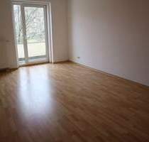 2. OG ! Moderne Whg. mit Fenster + Balkon am Wohnzi.u.v.m. - Chemnitz Hilbersdorf