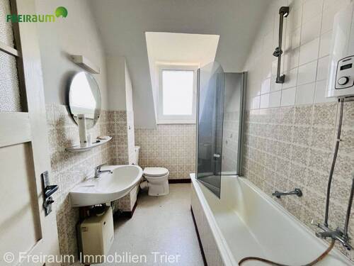 Badezimmer DG - 