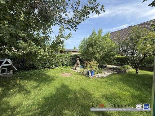 Garten - Doppelhaushälfte mit 106,00 m&sup2; in Lübeck zum Kaufen