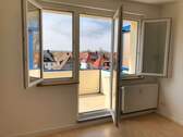 Beispiel Balkon - 3 Zimmer Etagenwohnung zur Miete in Rötha