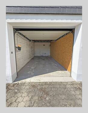 Garage - 