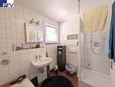 Bad mit Fenster - 