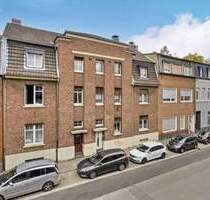 *KR-Oppum: Charmantes gut vermietetes 3-Familien-Stadthaus in guter Lage.* - Krefeld