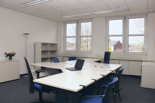 Musterbüro 2 - 