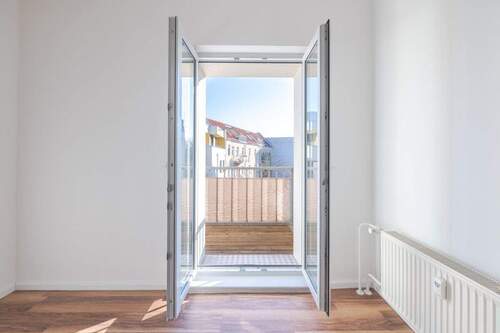 Balkon - 2 Zimmer Etagenwohnung in Berlin