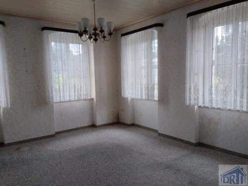 Wohnzimmer im OG2 - 6 Zimmer Einfamilienhaus in Cunewalde