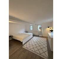 Renoviertes und Möbliertes Einfamilienhaus zur sofortigen Selbstnutzung oder Vermietung - Neu-Anspach