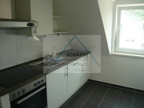 Küche mit Einbauküche - 