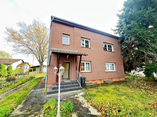 Hausansicht Nord .JPG - 5 Zimmer Einfamilienhaus zum Kaufen in Berlin