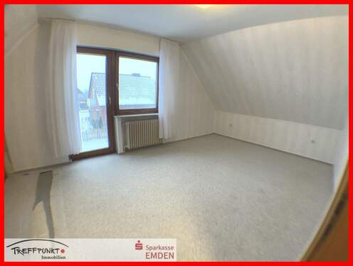 Großes Schlafzimmer mit Balkon - 