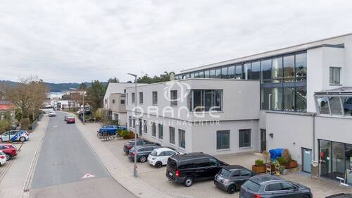 Light-Industrial-Flächen - LIGHT-INDUSTRIAL-FLÄCHEN: PRODUKTION, LAGER, AUSSTELLUNG UND BÜRO