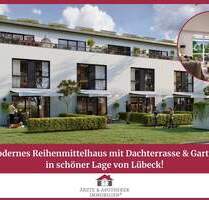 Modernes Reihenmittelhaus mit Dachterrasse in schöner Lage von Lübeck