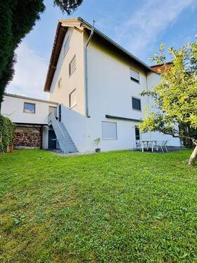 Garten/ Terrasse Südost - 7 Zimmer Doppelhaushälfte in Gondelsheim