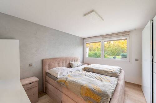 Schlafzimmer - 4 Zimmer Etagenwohnung zum Kaufen in Unterhaching