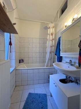 Badezimmer, 3. OG - 