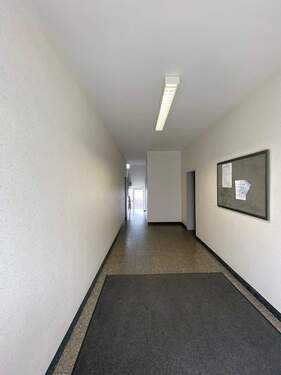 Hausflur - Büro mit 70,00 m&sup2; in Bottrop zur Miete