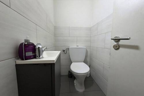 WC - 