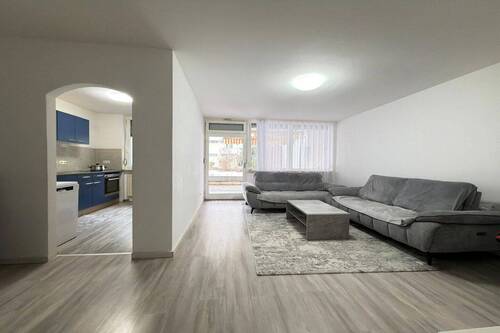 Wohnzimmer - Etagenwohnung mit 78,30 m&sup2; in Augsburg zum Kaufen