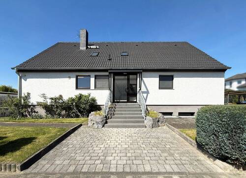 Bild 3 - 7 Zimmer Einfamilienhaus in Wehrheim